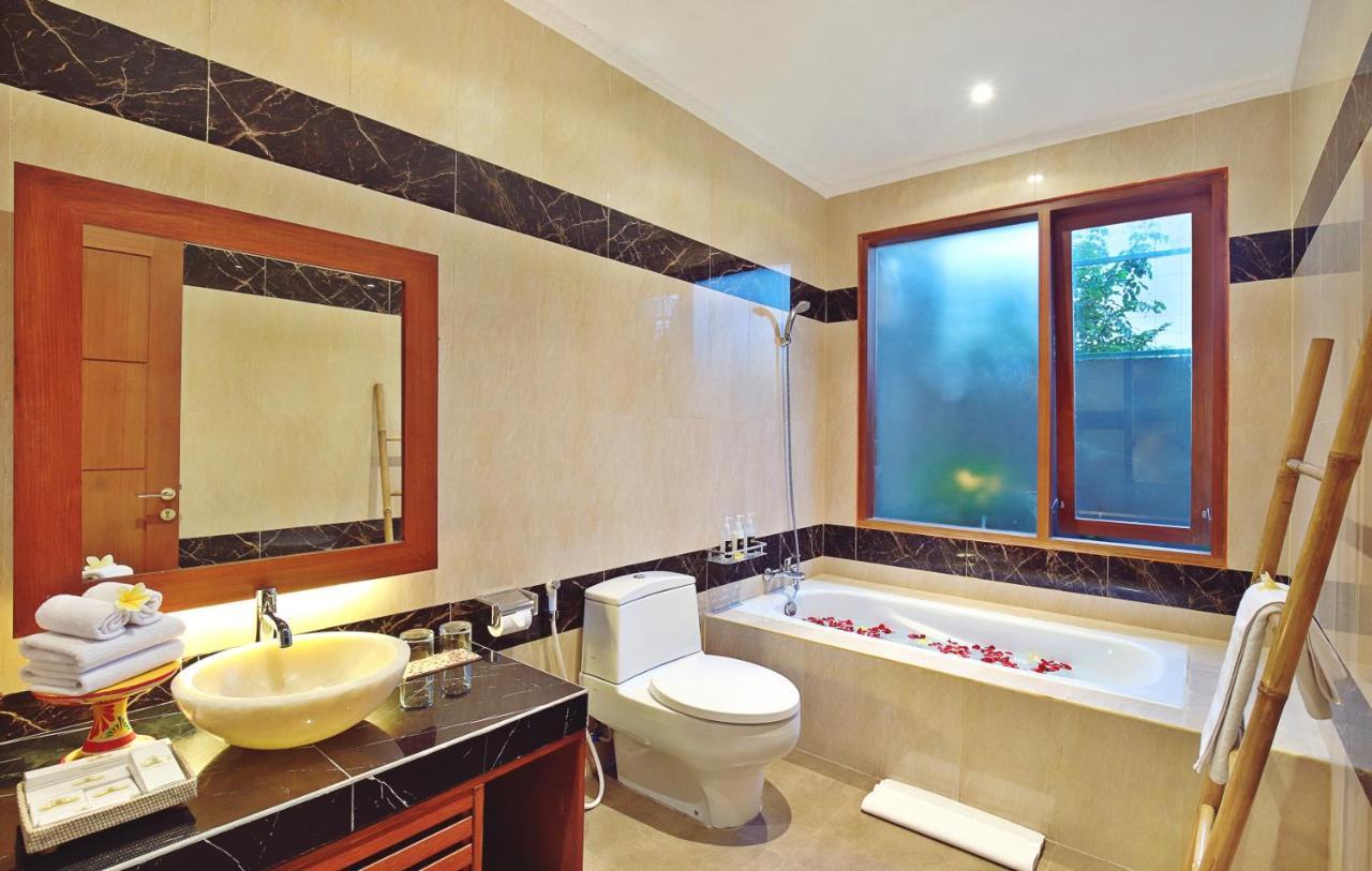 Kubu Gwk Resort Jimbaran Екстериор снимка