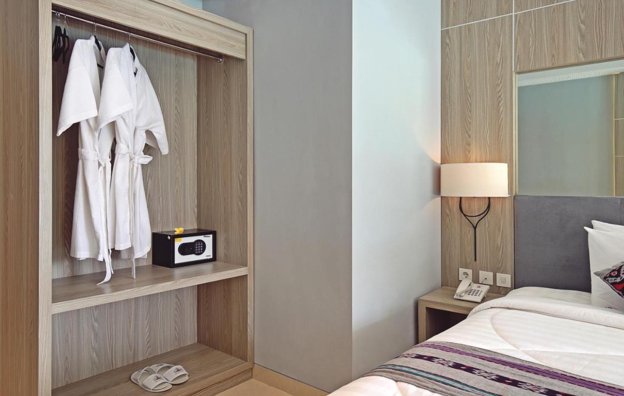 Kubu Gwk Resort Jimbaran Екстериор снимка